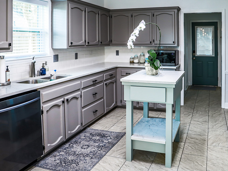 Newly Painted Kitchen Cabinets